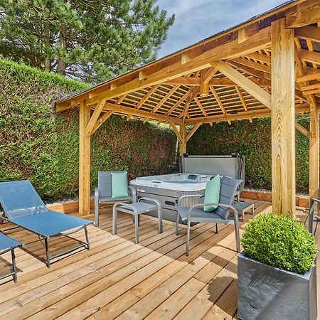 Domaine Du Gros Chene - Terrasses Avec Jacuzzis Privatifs Apartment Ablon Bagian luar foto