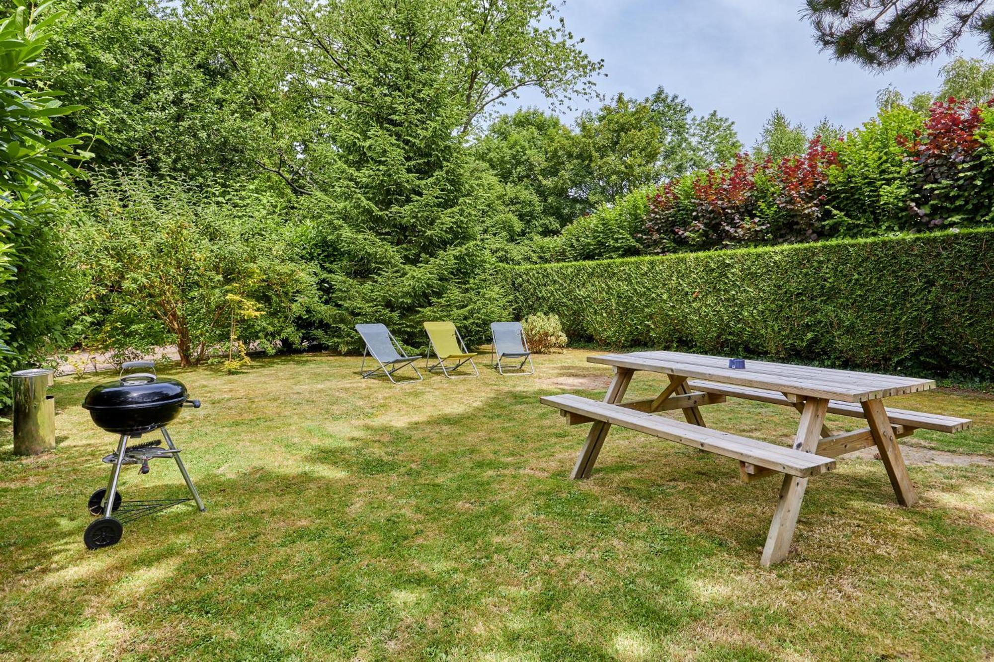 Domaine Du Gros Chene - Terrasses Avec Jacuzzis Privatifs Apartment Ablon Bagian luar foto
